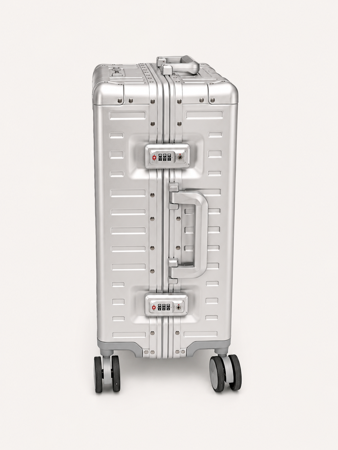 CARRÉ Signature Carry-On: The Executive Edition